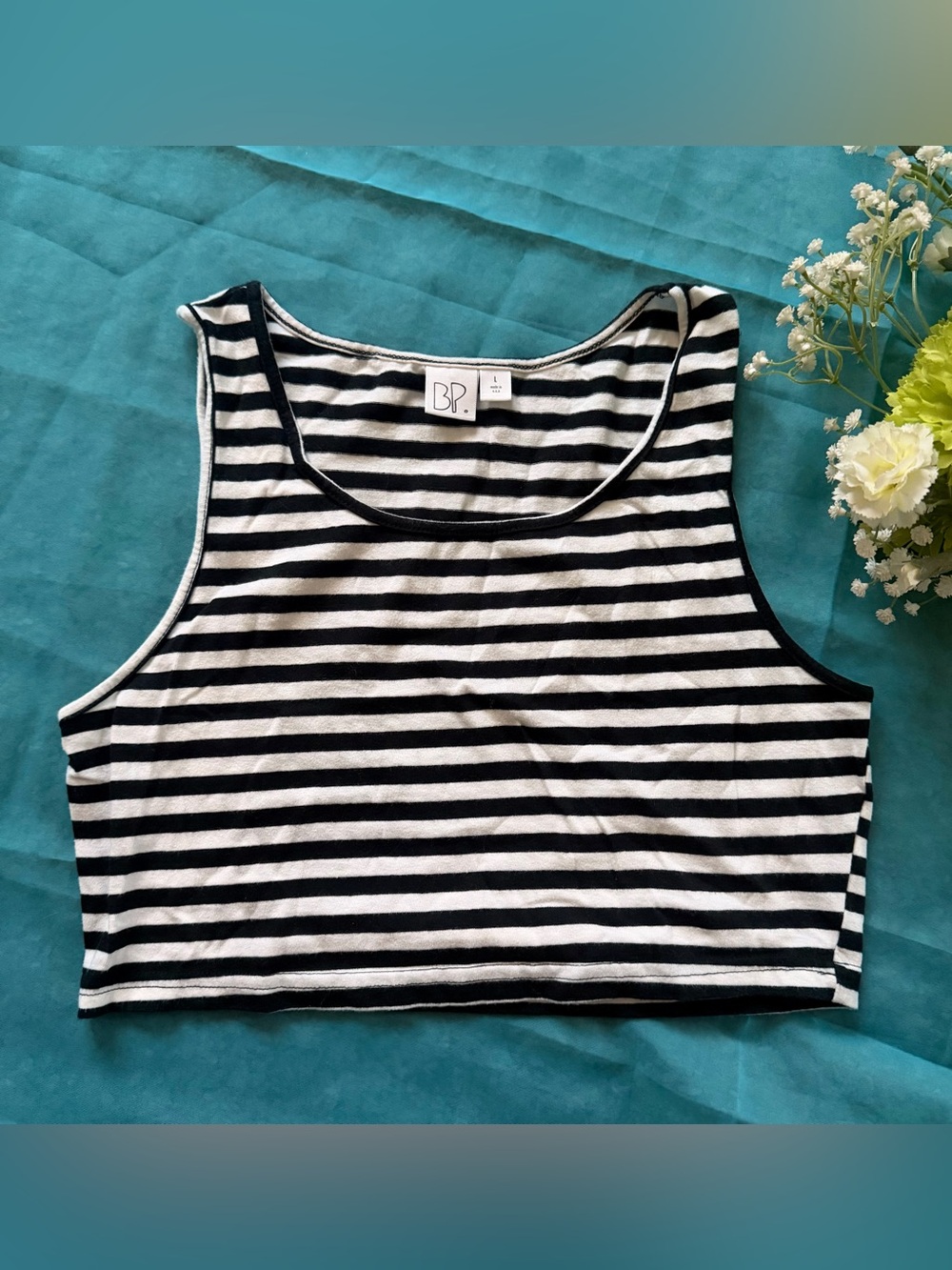 BP Black and White Striped Cropped Top Sz L juniors